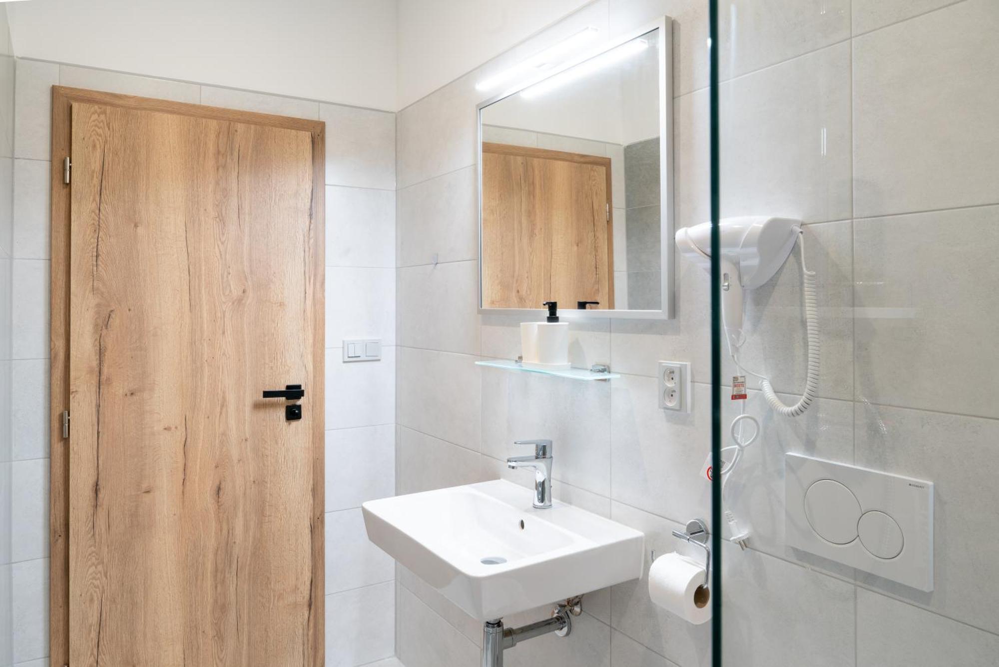 Apartmany Laguna Копршивнице Экстерьер фото
